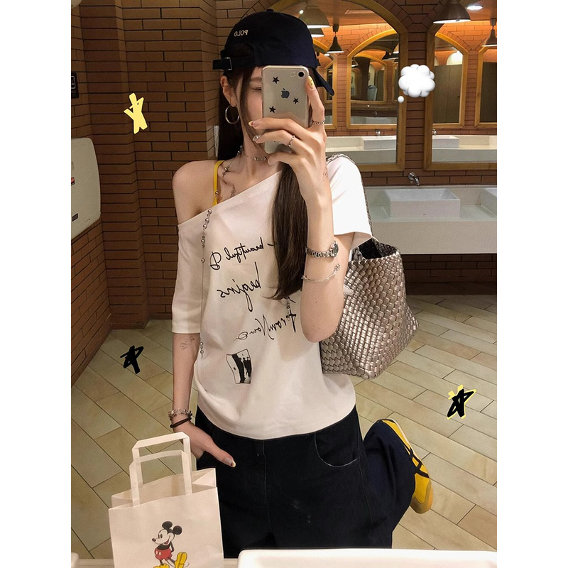 American Retro Style Off-Shoulder Short-Sleeve Women's Summer Letter Print White T-Shirt, Loose Fit, Slimming, Trendy Off-Shoulder Top for Hot Girls