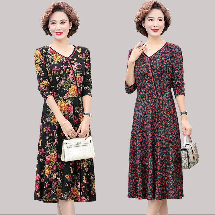 2020 new middle-aged mother autumn dress temperament middle-aged and elderly women's dress spring and autumn mid-length skirt is thin