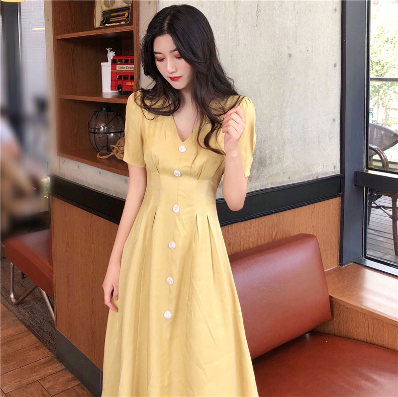 Pháp retro nhỏ hút thuốc váy nữ 2019 hè mới sáng bóng cổ chữ V dáng váy eo thon - Sản phẩm HOT đầm xòe
