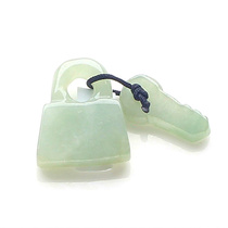 Natural Myanmar Old pit A goods Emerald ice glutinous seed with key locking head pendant pendant with certificate with certificate