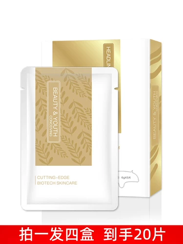 Поднимите наклейку с наклейкой на стикере наклейка