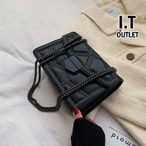 Hong Kong leather fonck2022 new high-quality texture niche this years popular trendy crossbody chain bag women