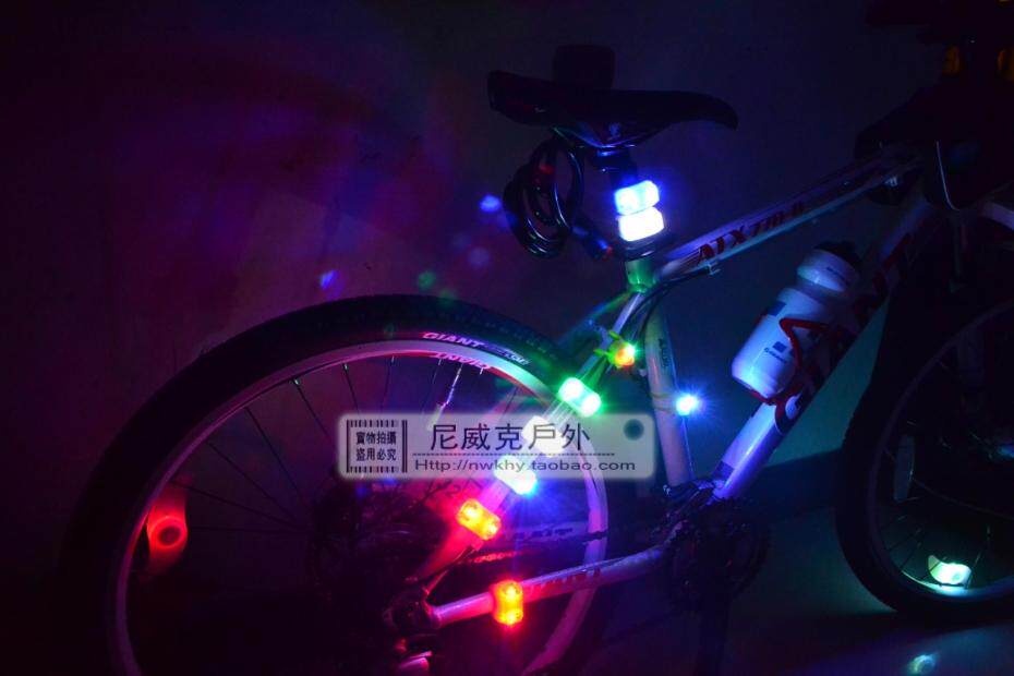 Lumière vélo - Frog Lumières - Ref 2398134 Image 14