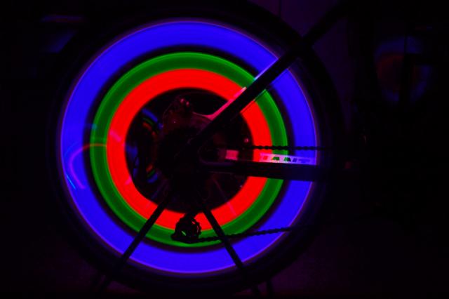 Eclairage pour vélo - feux de Valve - Ref 2400470 Image 41