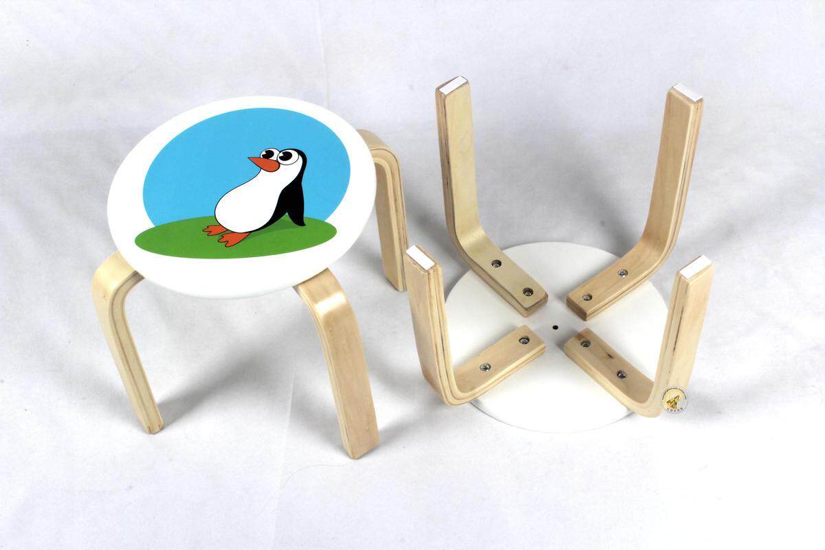 New simple environmental protection cartoon children's wooden stool kindergarten can be stacked stool cartoon chair