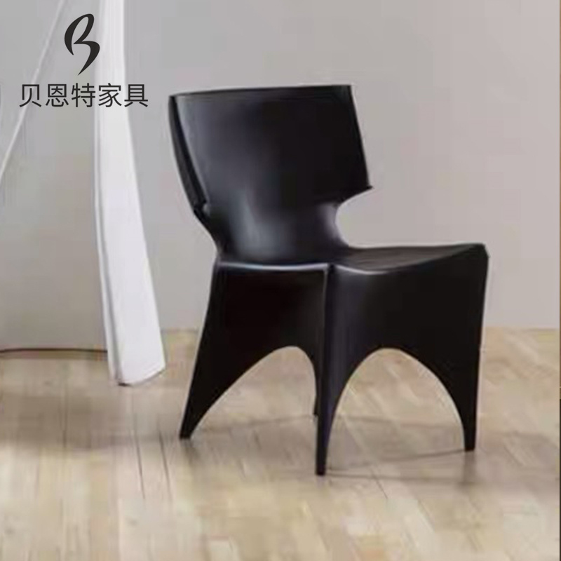 Nordic Designer Casual Office Chair Home Sloth Chair High-end Light Lavish Fibreglass Stool Profiled Horn Dining Chair