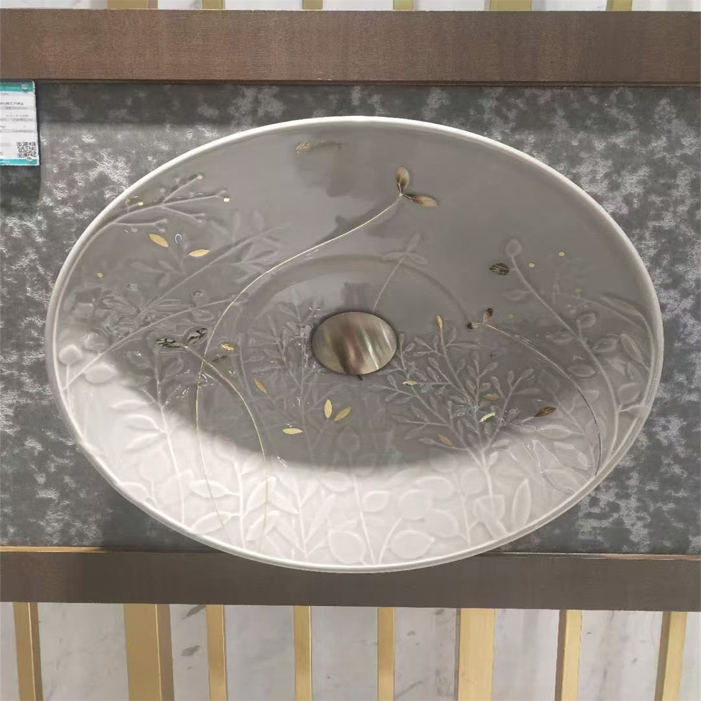 Художественная чаша для танца баттерфляй из серии Kohler Butterfly Dance на сцене K-45922