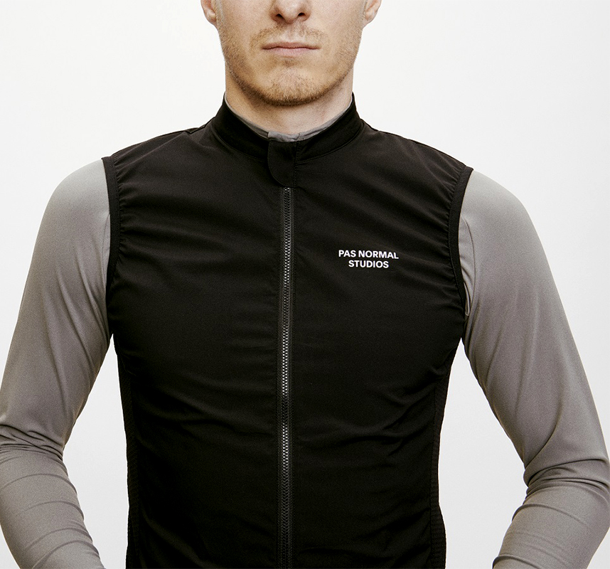 High quality 2022 Bike Mountaineering Car full black ultra-thin ultra-light windproof riding waistcoat Vest Breathable Waterproof