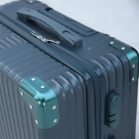 [Модель на молнии B6] Темно -зеленый