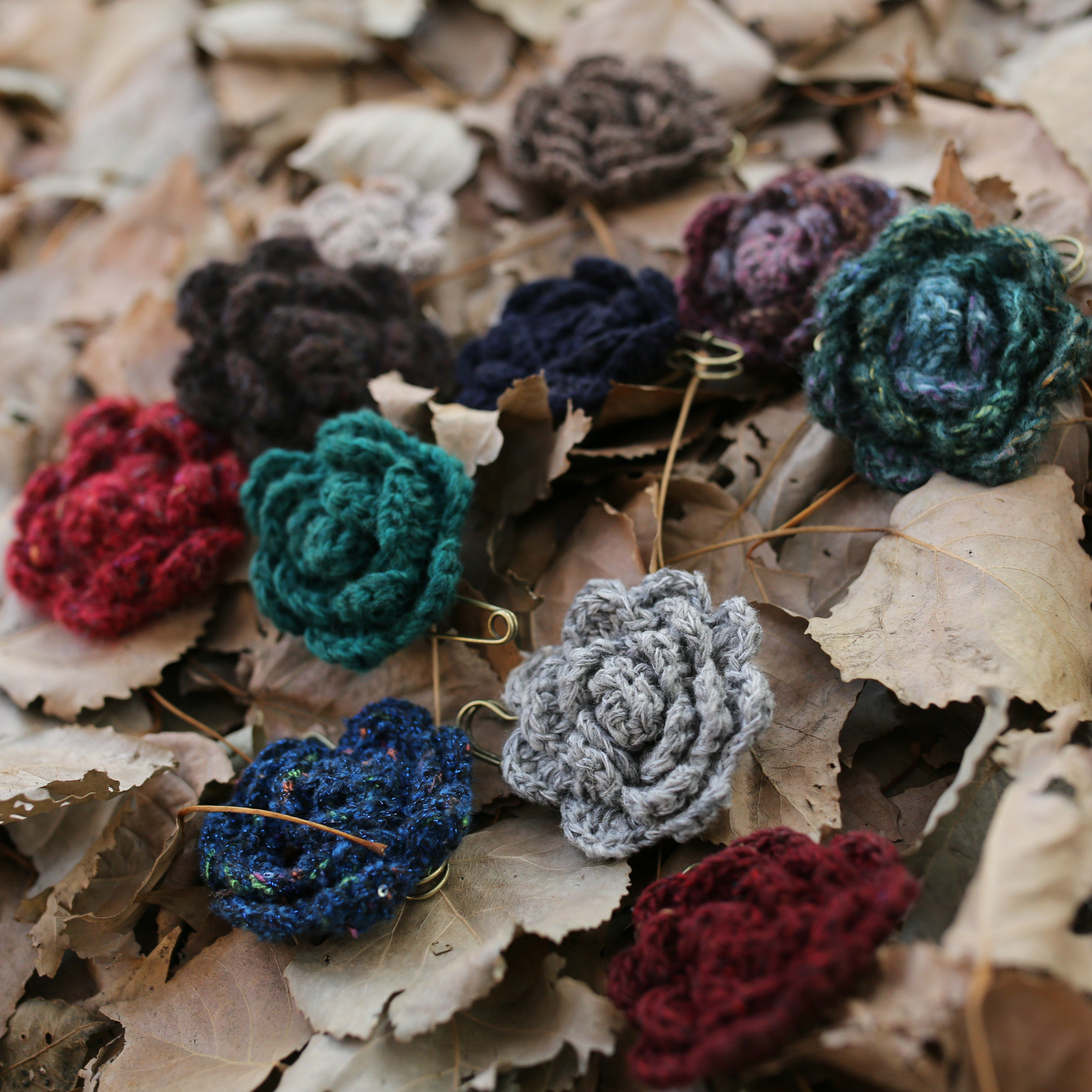 one thousand Love the forest hurriedly that year flowers open ~ wool clutter wool thread forest department handmade colorful point ancient bronze brooch brooch chest flower