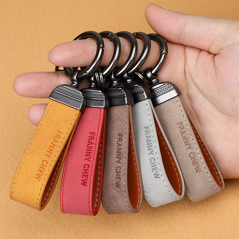 Creative Keychain Pendant for Cars, Motorcycles, and Electric Vehicles, Key Chain Lanyard, Exquisite Decoration for Women, High-End for Men