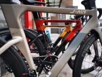 Full carbon fiber racing bike for highway bikes