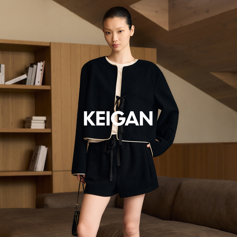 Lightweight and Soft Stretchy Looped Fleece Australian Merino Knitted Wool Ribbon-Tied Chanel-Style Short Jacket and Shorts
