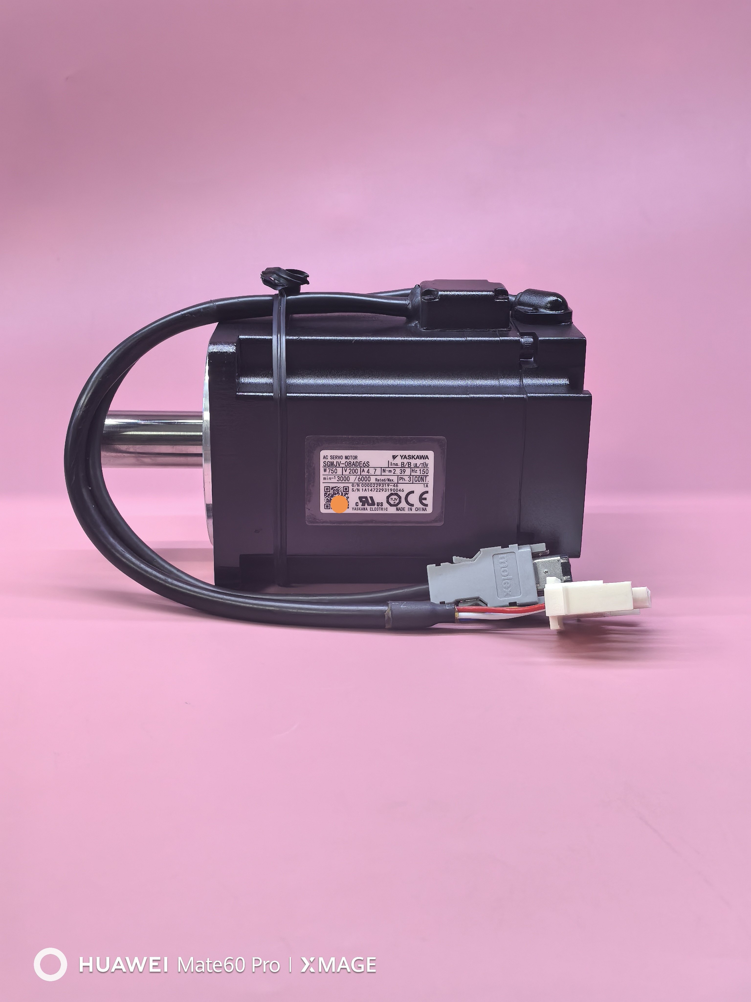 Запрос на серводвигатель Yaskawa SGMJV-08ADE6S/SGMJV-08A3E6S/SGMJV-04ADE6S Изображение 1