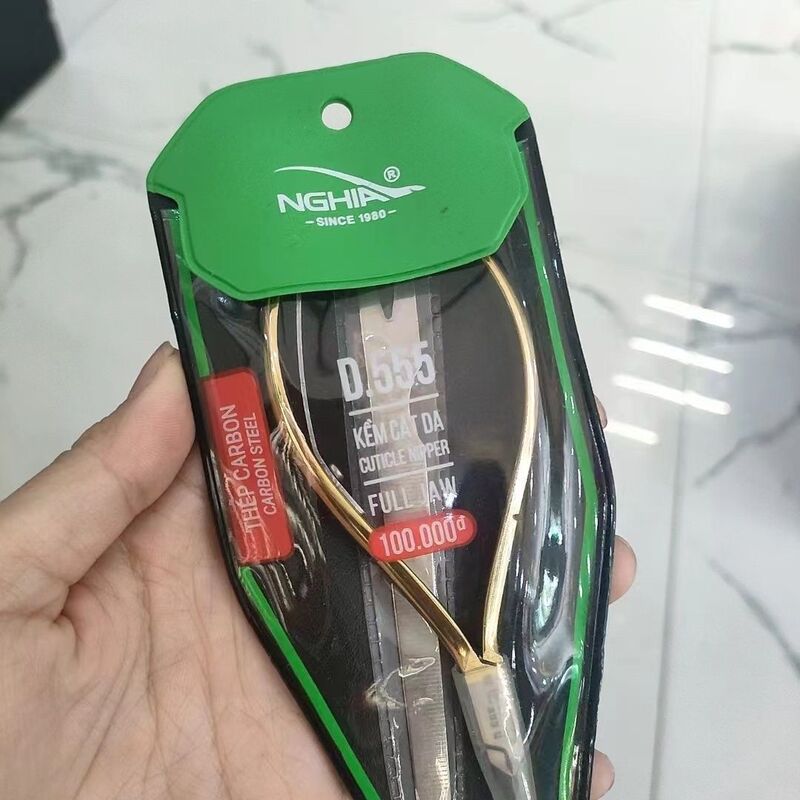 Thep Chuyen Dung Ma Vang 24K Leather Paint Cream Nghia D555 Cream