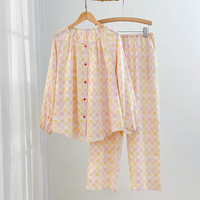26 Spring/Summer New Style Pure Cotton Double-Layer Gauze Seamless Pajamas Women's Plaid Round Neck Long Sleeve All-Cotton Homewear Set 26 Spring/Summer New Style Pure Cotton Double-Layer Gauze Seamless Pajamas Women's Plaid Round Neck Long Sleeve All-Cotton Homewear Set