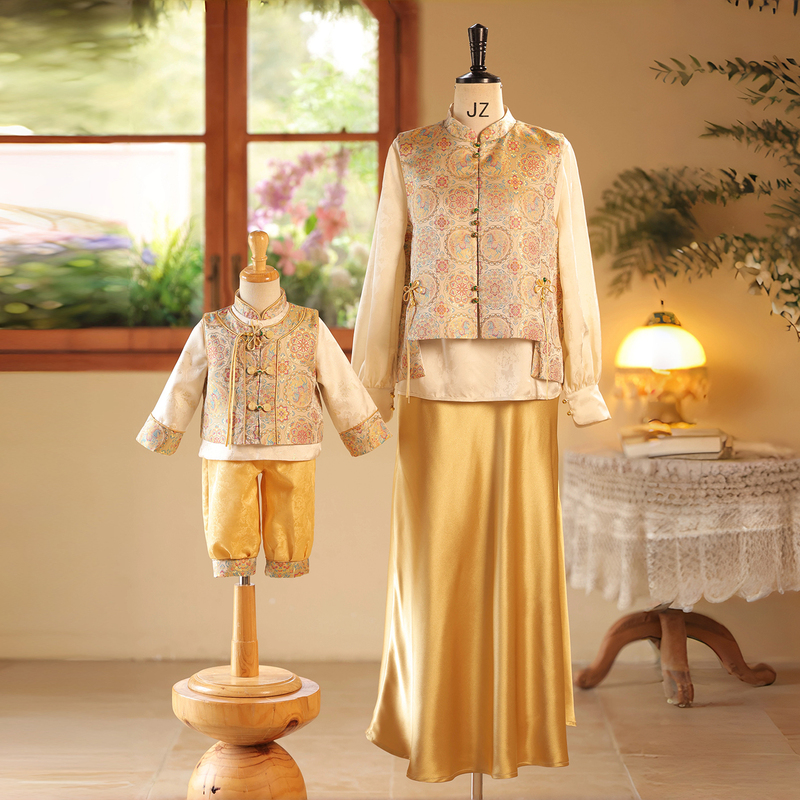 New Chinese-Style Mother-Child Matching Outfits, Three-Piece Set for Adults and Children, Year of the Horse, Baby Boy's First Birthday Outfit, Tang Suit, Spring Season