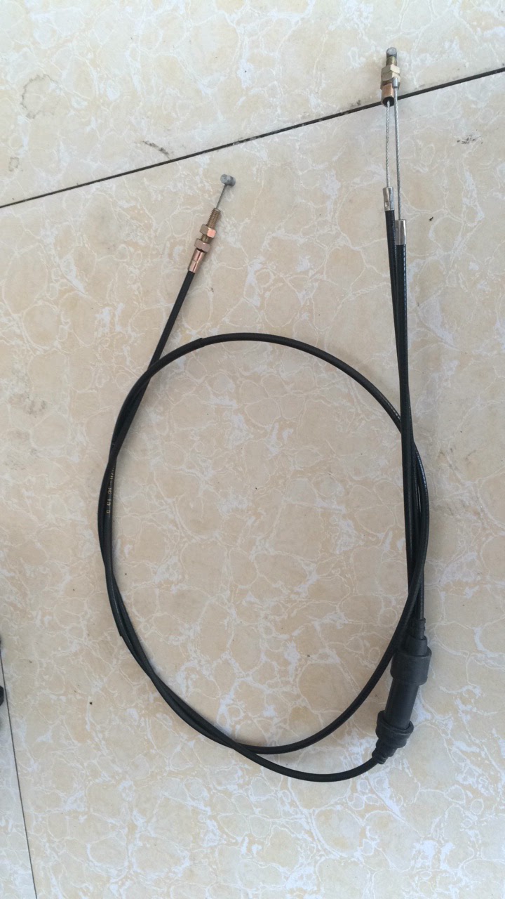 Jiangsu Zongshen three-wheeled locomotive original plant accessories --- cab steering wheel 200250 throttle line 1 8 m