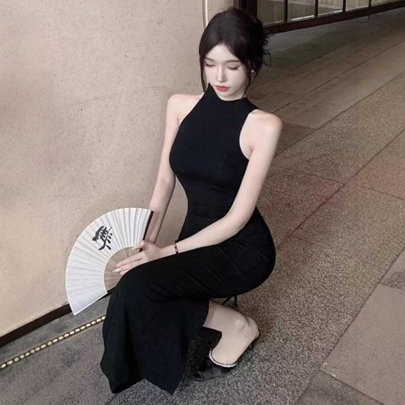 Purely Sensual, Sexy, High-Waisted, Long Halter Neck Bodycon Dress, Elegant, Tight-Fitting, Waist-Slimming, Goddess-Style Sleeveless Dress