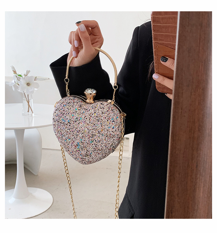 Cute Sequined Heart-shaped Handbag Wholesale Nihaojewelry display picture 13