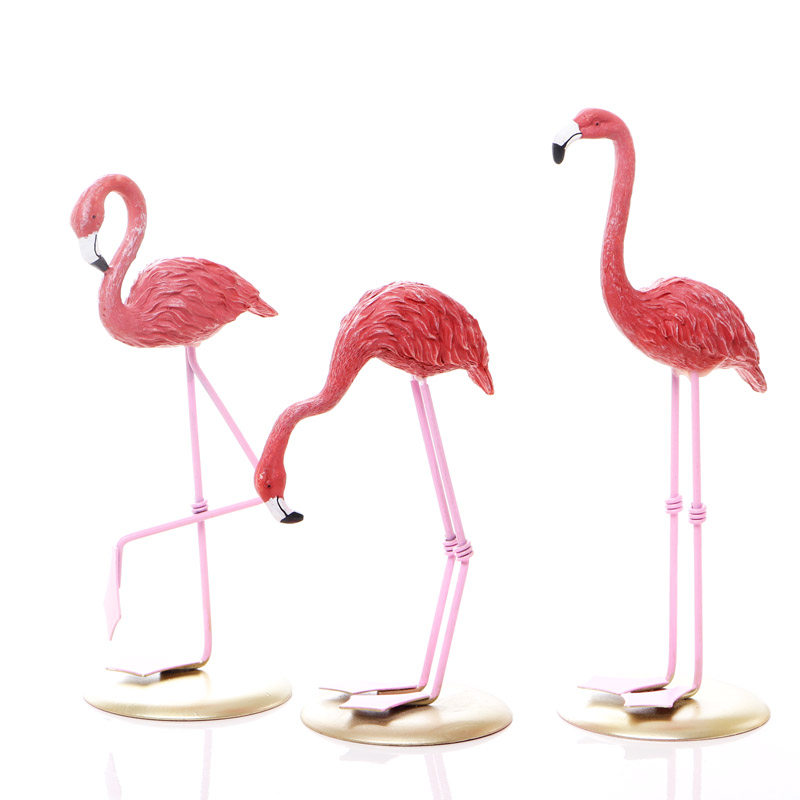 Creative ins European flamingo ornaments small home decorations resin living room wine cabinet craft gifts decorations home furnishings