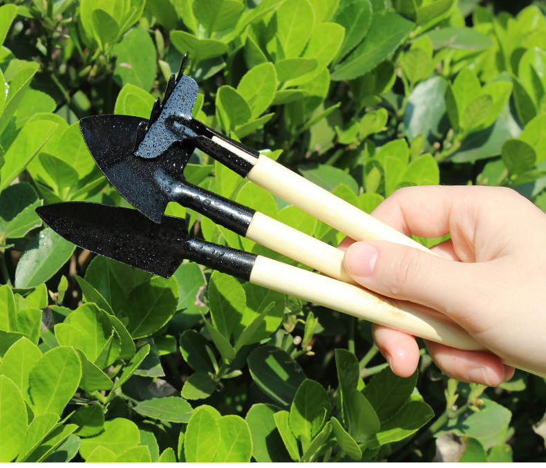 Маленькая садовая лопата детали_01.jpg