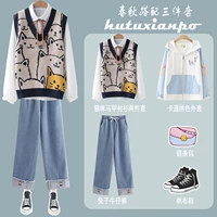 Три куски [753 рубашка + 136 темных брюк + Бейджинг-магический кошачий белый курт