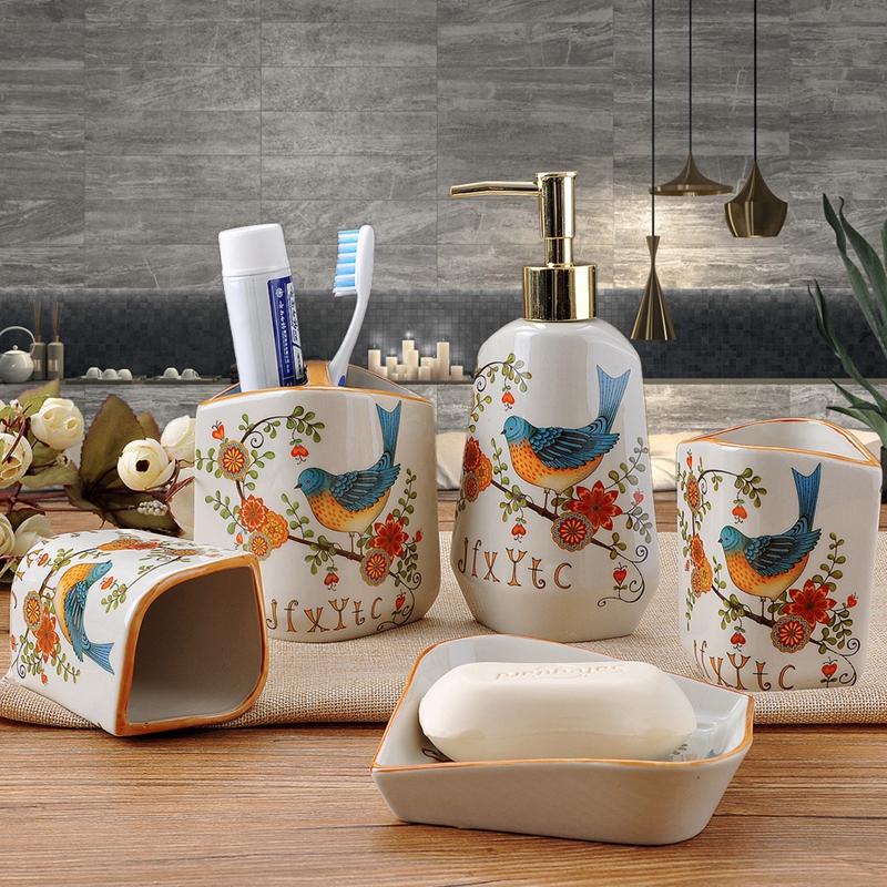 Ice to crack the set ceramic bathroom sanitary ware has five group of mouthwash bottle gargle liquid soap dish checking ware wedding gifts