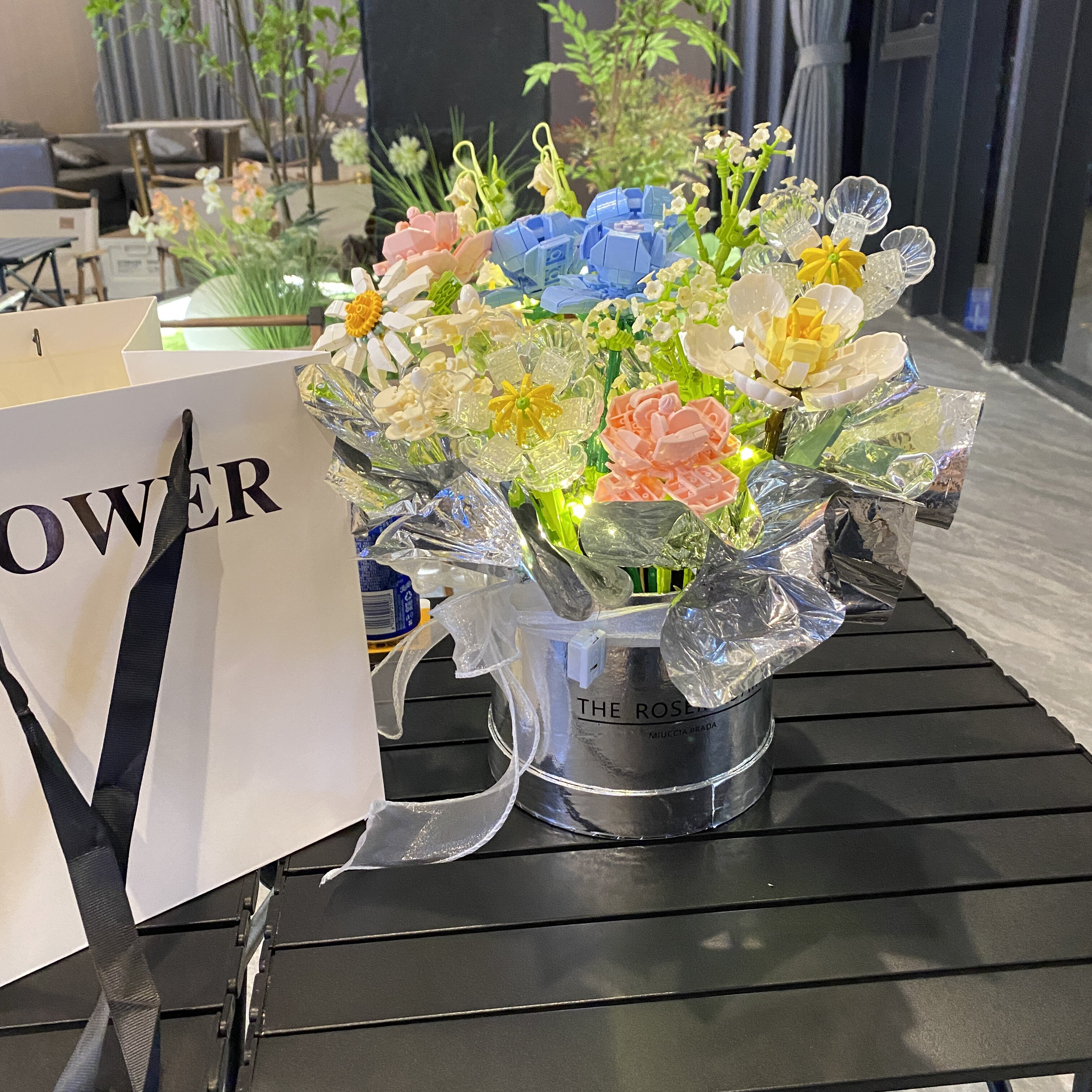 JAKI佳奇积木花束怎么拼？新手也能30分钟搞定！_数码推荐_淘宝数码网