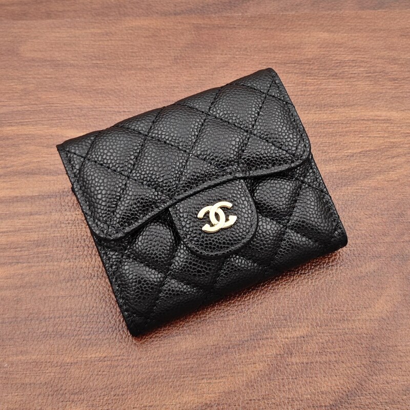 Caviar Diamond Pattern 2025 New Wallet Women's Genuine Leather Card Holder 70% off Short Style High-End Compact Fragrant Milk High Version Caviar Diamond Pattern 2025 New Wallet Women's Genuine Leather Card Holder 70% off Short Style High-End Compact Fragrant Milk High Version