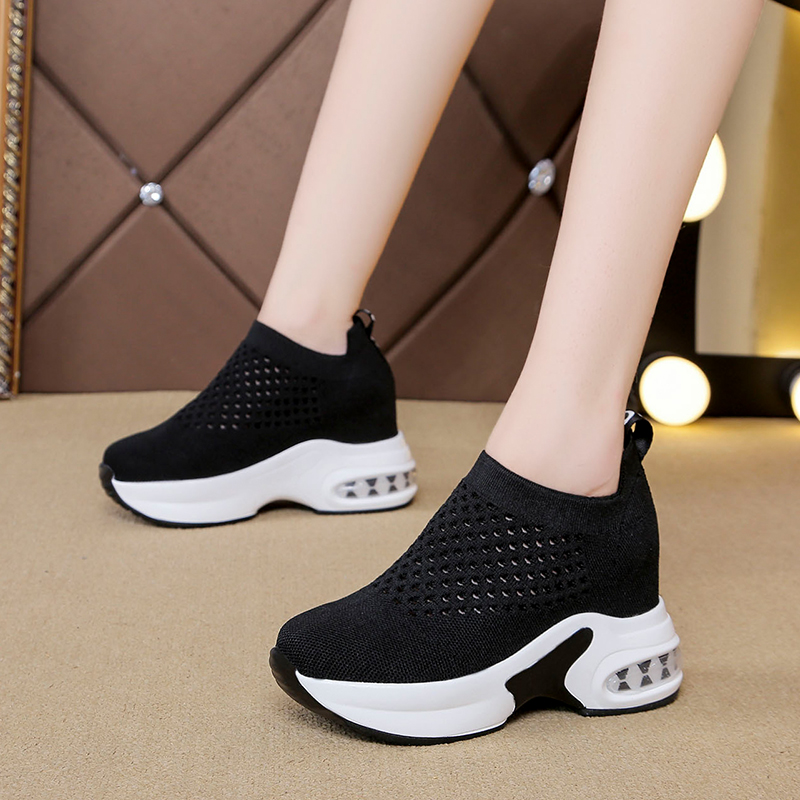 Inside heightening sneaker One foot pedal shoes 2022 Spring new women's shoes Sub casual summer net surface breathable mesh shoes