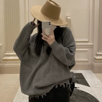 Шерстяной свитер