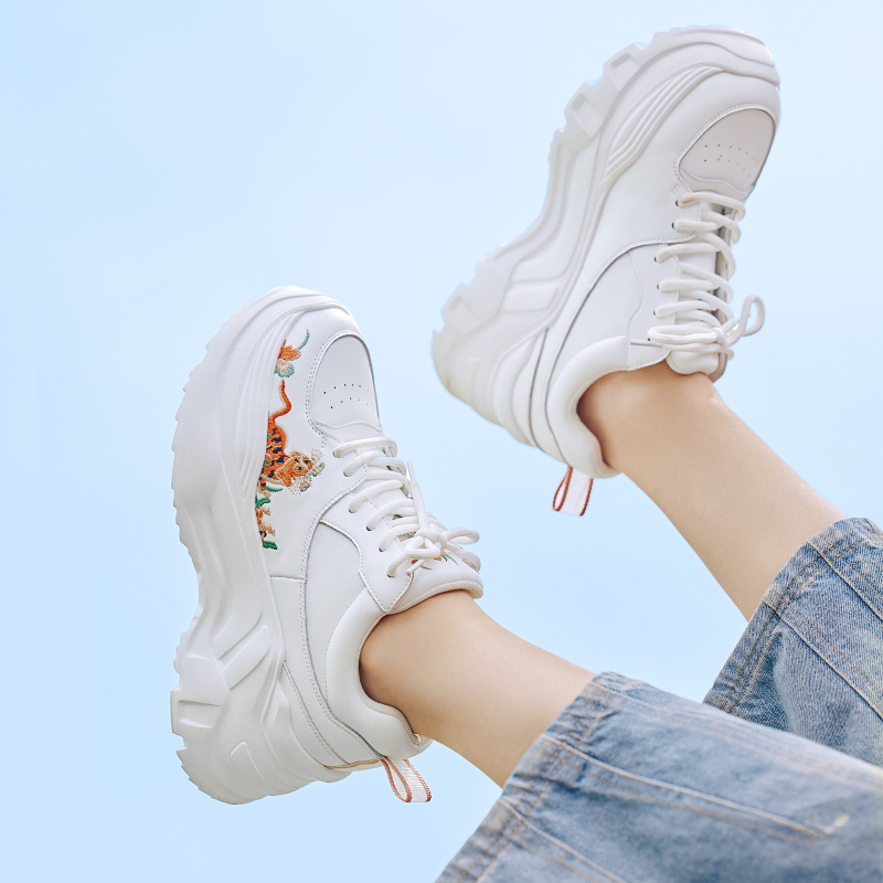 Flower Creation Yuanxi Er Original Chinese Style Embroidery Height-Increasing Retro Dad Shoes National Trend Casual Sneakers Versatile Women's Shoes Flower Creation Yuanxi Er Original Chinese Style Embroidery Height-Increasing Retro Dad Shoes National Trend Casual Sneakers Versatile Women's Shoes
