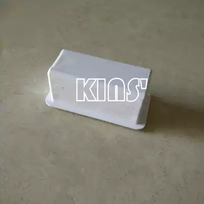 There are just a few white models of the new surfboard handle