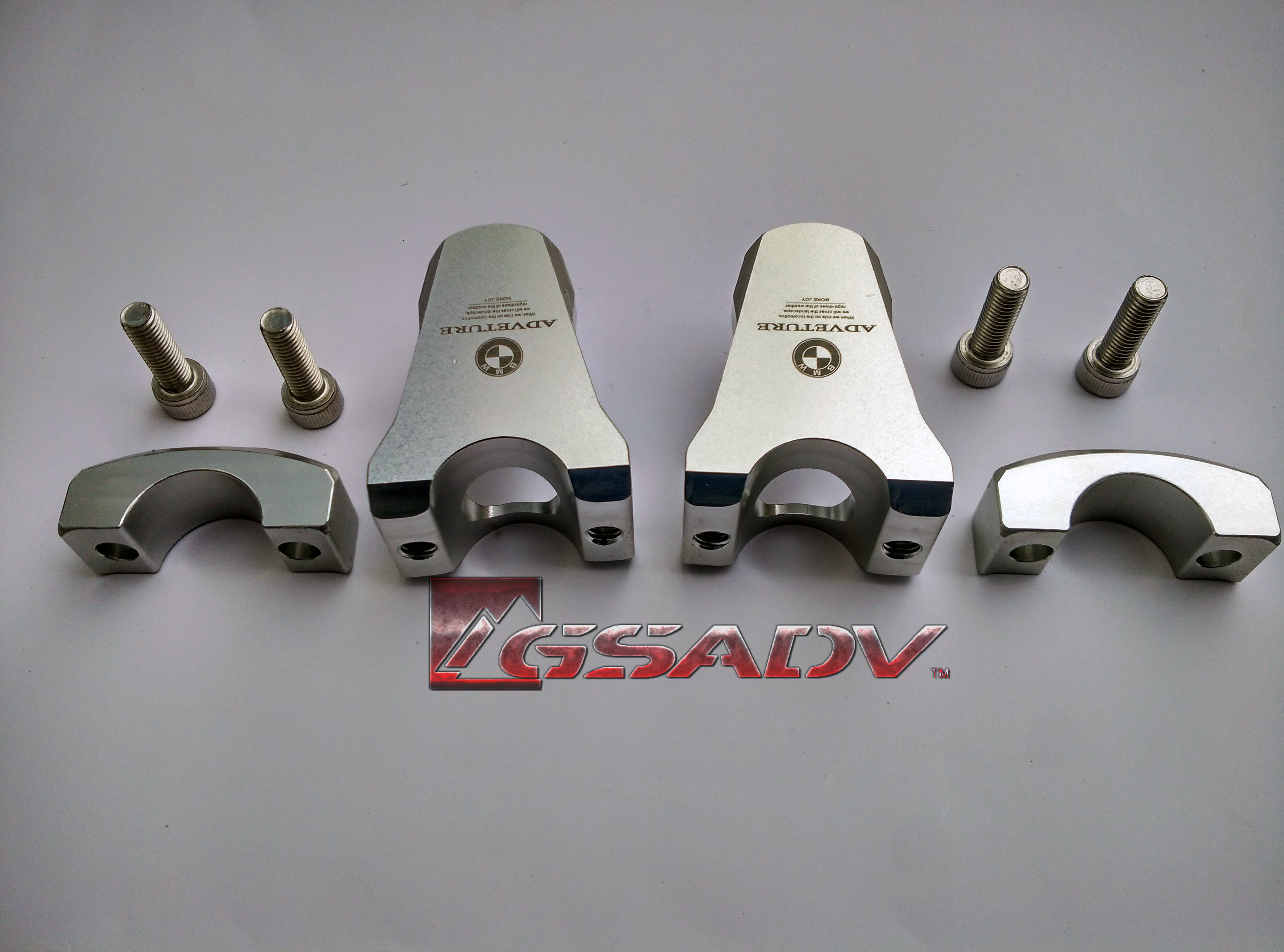 BMW F800GS adv car adds up the modifier handle