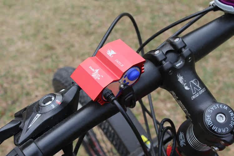 Lumière vélo DARKNESS BEAM - phare - Ref 2399868 Image 18