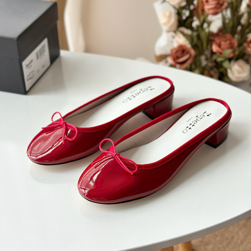 2025 New Niche Genuine Leather French Shallow Round-Toe Bow-Knot Women's Patent Leather Mules Half-Slipper Repe Slippers