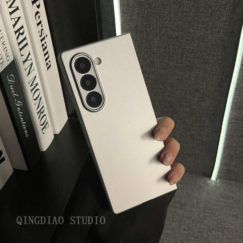 Simple and High-End Silver Paint Electroplating Solid Color Phone Case for Samsung Z Fold 7/6/5/4, New Folding Screen Korean Galaxy W26/25/24 Limited Edition Flip Cover Anti-Drop Protective Case for Men and Women Simple and High-End Silver Paint Electroplating Solid Color Phone Case for Samsung Z Fold 7/6/5/4, New Folding Screen Korean Galaxy W26/25/24 Limited Edition Flip Cover Anti-Drop Protective Case for Men and Women