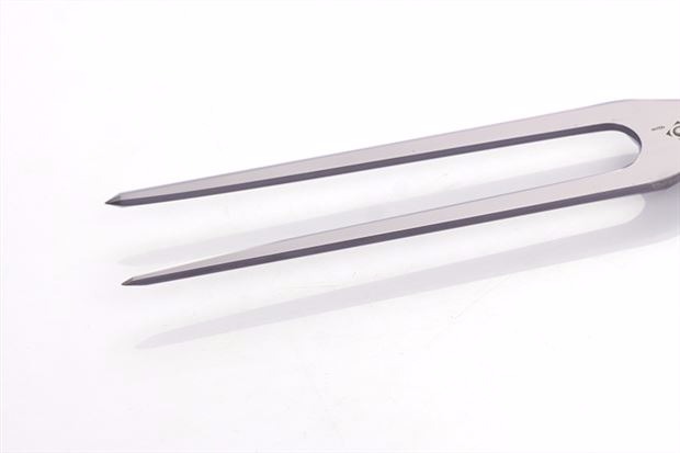 Dao chính hãng Victorinox Swiss Army Knife Victorinox Kitchen Knife 5.2102.15A Meat Fork Counter Chính hãng bộ dụng cụ đa năng của mỹ 