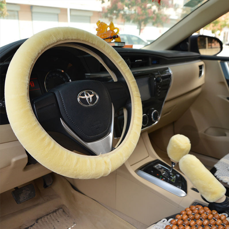 Thickened car steering wheel cover with plush telescopic autumn and winter general-purpose handle set fashion interior Harvard Volkswagen
