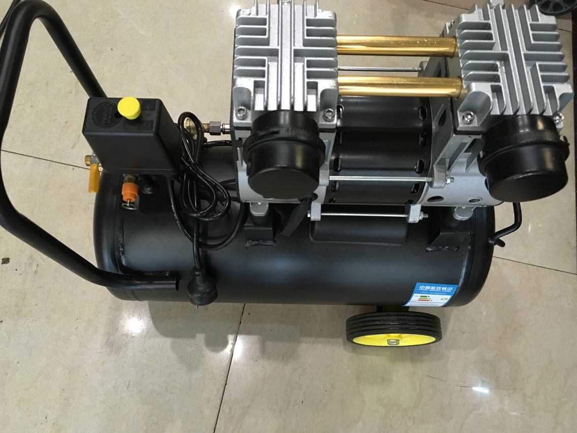 Guangjin Professional Level 30L Double intake 980W No oil air compressor Industrial grade air compressor Beating Air Pump High End