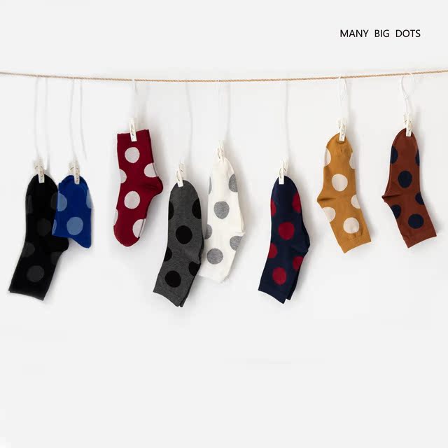 Under the tree box Japanese autumn and winter cotton big wave dot color tube socks retro polka dot pile pile women's socks