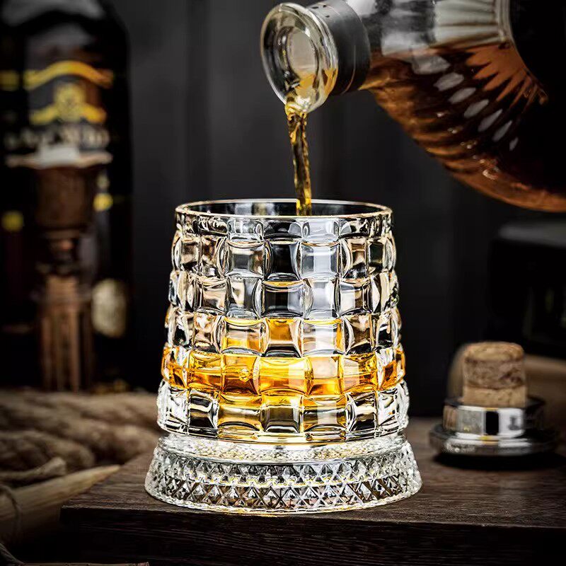German High-End Light Luxury Wine Glass, Personalized Creative Rotating Whiskey Glass, High-Value Crystal Glass for Home Use