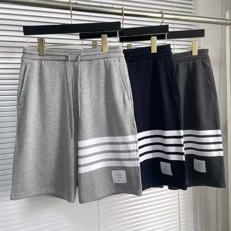 奢侈品服装微信一手货源每天更新(图2)