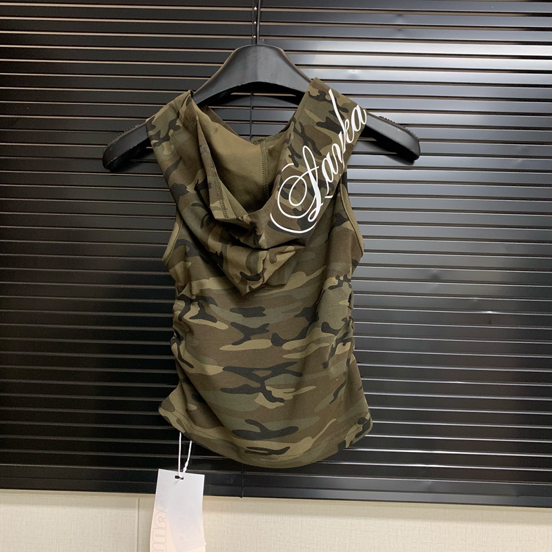Korean Dongdaemun American Retro Trendy Brand Sleeveless Hooded Vest with Unique Camouflage Design, New Summer Vest