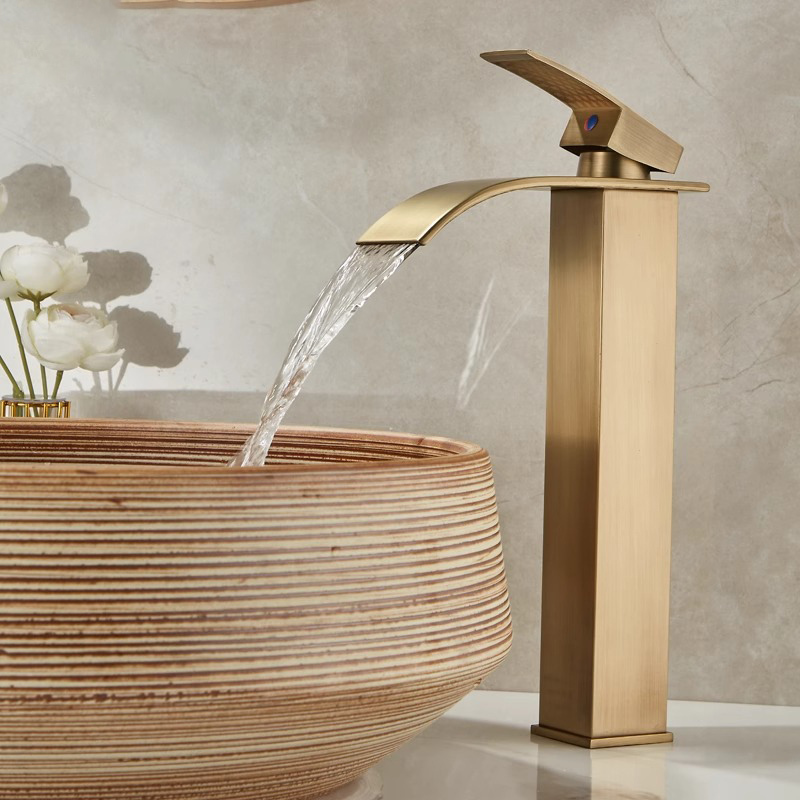 Retro Heightened Waterfall Faucet for Hot and Cold Water in Bathroom Vanity Sink, Washbasin, Handwashing Sink, Antique Bronze Color Retro Heightened Waterfall Faucet for Hot and Cold Water in Bathroom Vanity Sink, Washbasin, Handwashing Sink, Antique Bronze Color