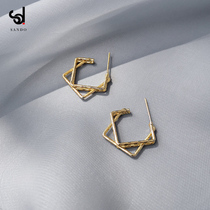 Niche design sense geometric studs 2021 New Tide advanced temperament simple sterling silver earrings female summer