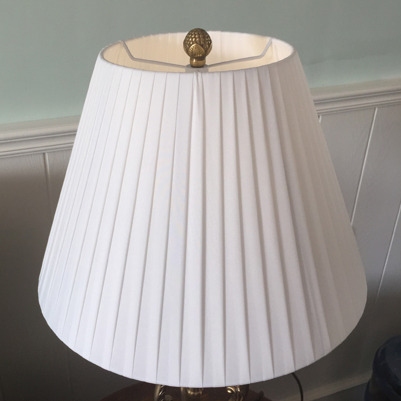 European-Style Fabric Lampshade Shell, Personalized and Creative White Round Table Lamp, Small Floor Lamp, Large Accessories, Bedroom Bedside Lamp