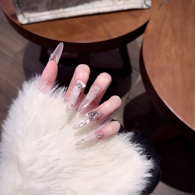 High-End Feel【Frosted Ballet】Luxurious Style Pure Handmade Wearable Nails 2026 New Model Cat Eye Long-Length Nail Art
