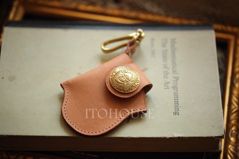 ITOHOUSE handmade Argentinian multi-fat vegetable tanned cow leather ZIPPO lighter sleeve
